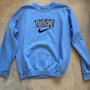 Nike Men's Blue Sweater